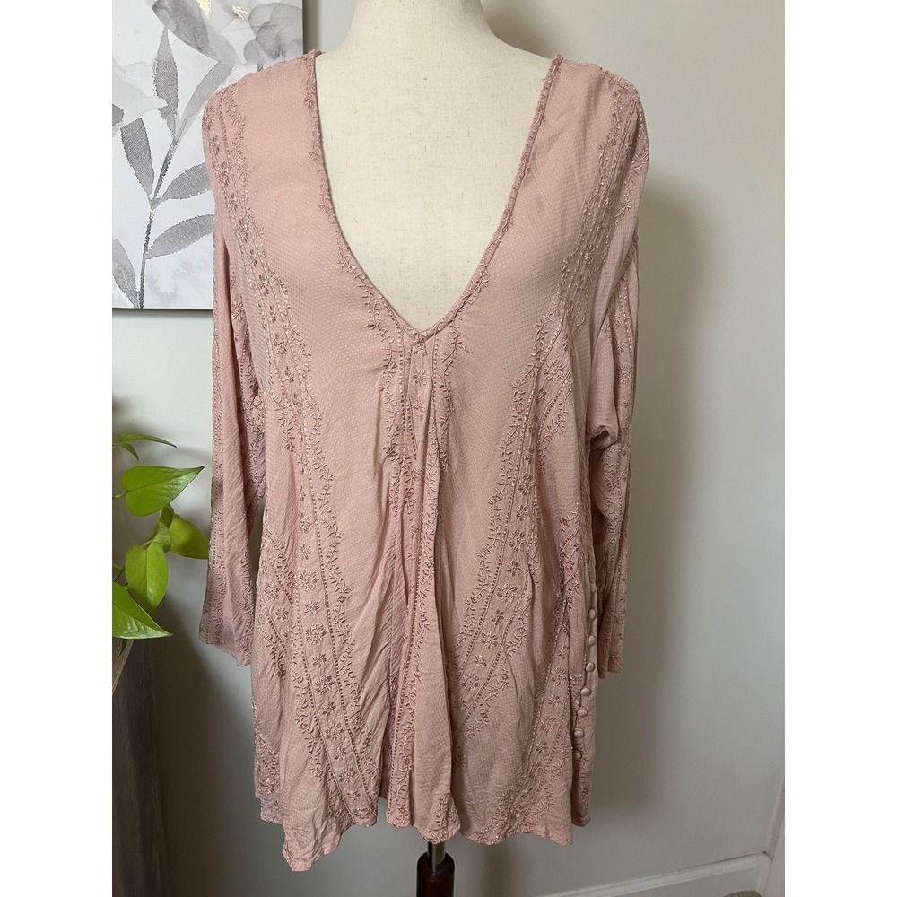 Free People Top Womens XS Pink Embroidered Tunic Deep V Boho Cottage Fairy